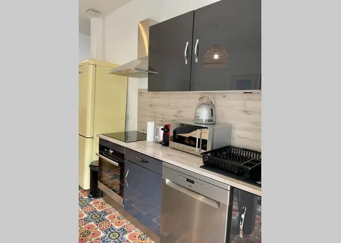 Апартаменты Rue Des Jardins *