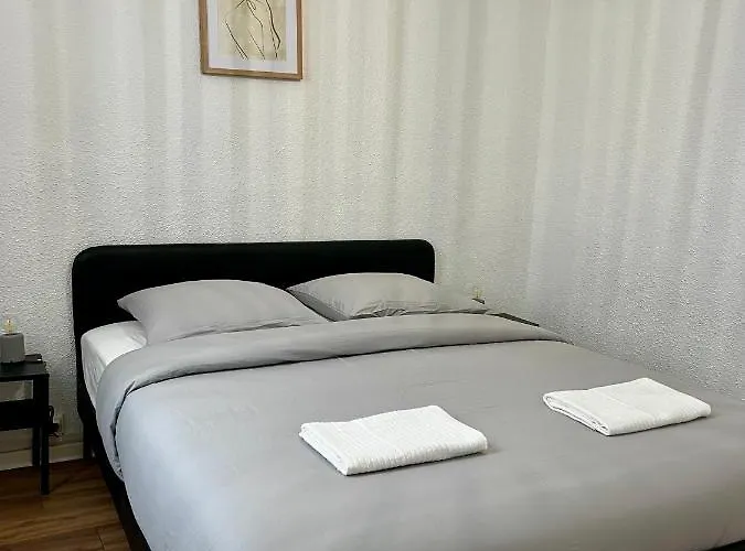 Апартаменты Rue Des Jardins *